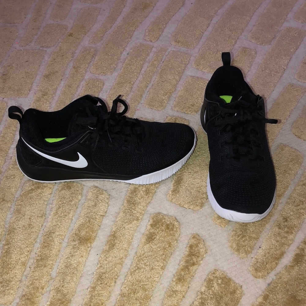 Nike women’s volleyball shoes
